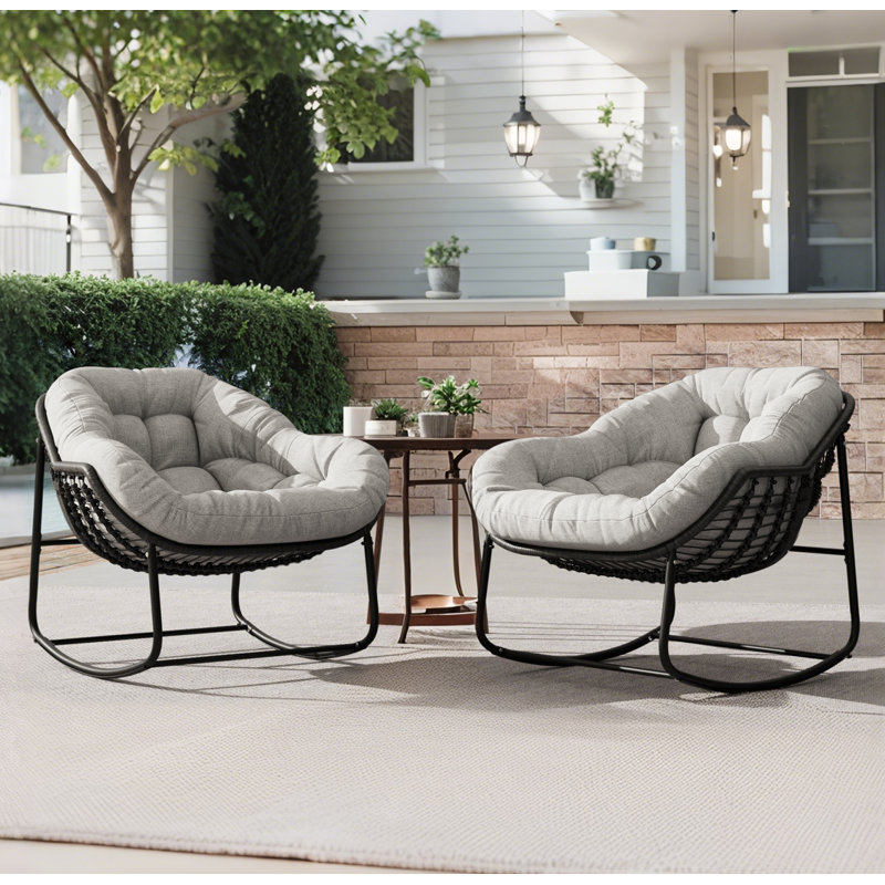 Ensemble de 2 chaises berçantes d'extérieur en rotin avec coussins rembourrés, Beige