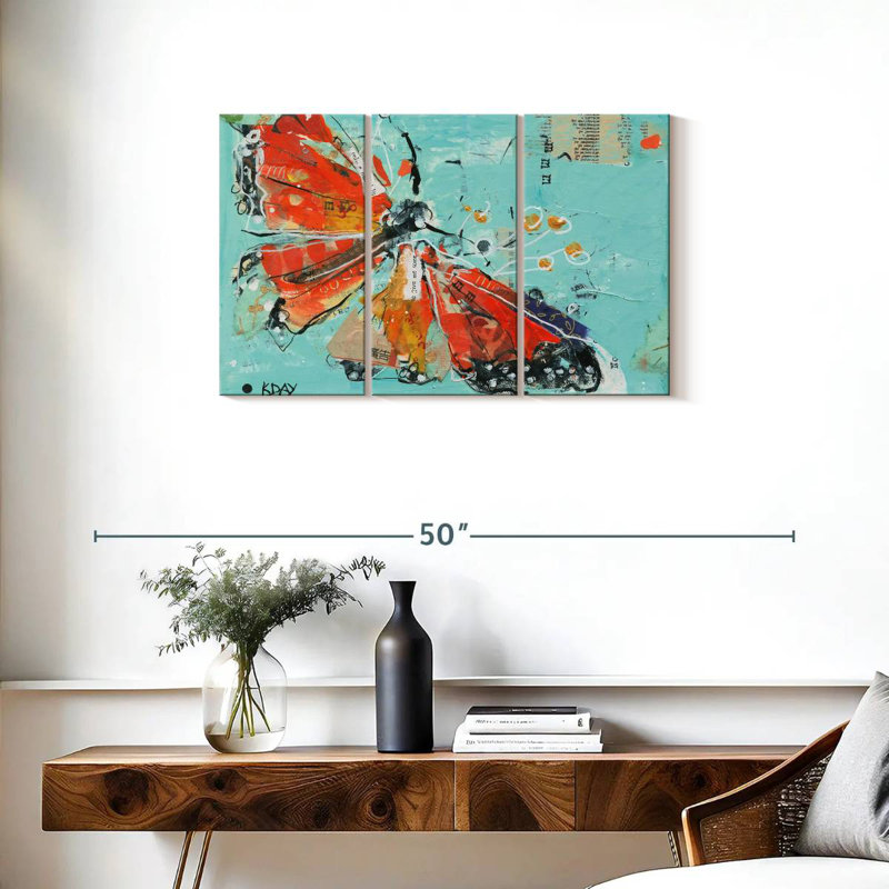 Brampt Monarch II, 20" H x 33" W