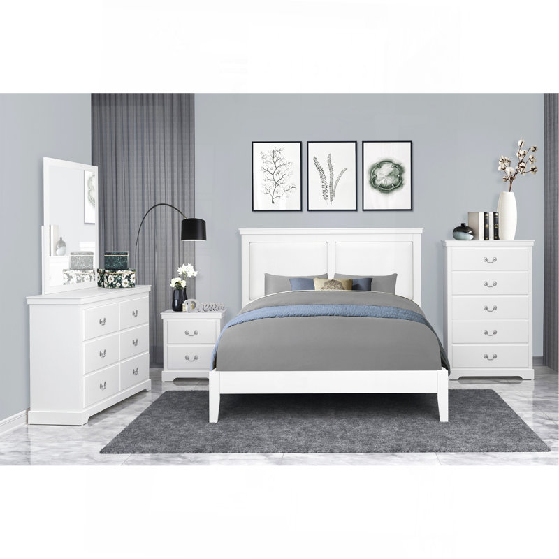 Mobilier de chambre à coucher classique et classique avec grand lit et tête de lit tapissier en similicuir