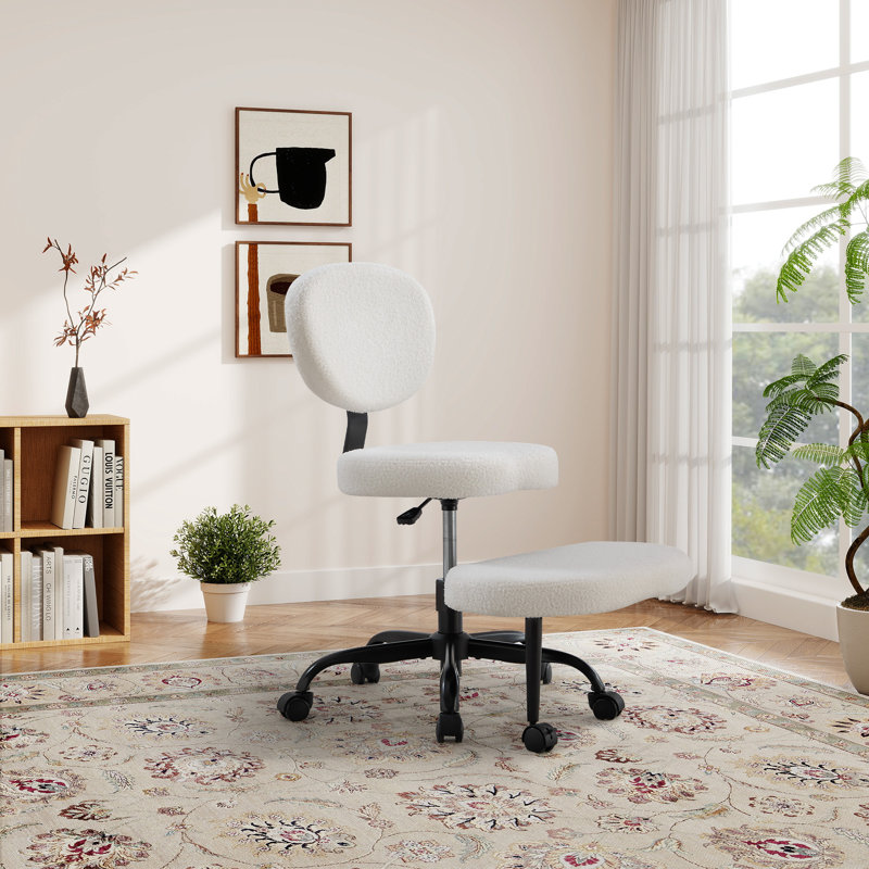 Fauteuil ergonomique recouvert de tissu à hauteur réglable de 25,8 po Olamide, White Teddy