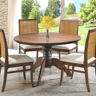 Class Pine Round Solid Wood Dining Table
