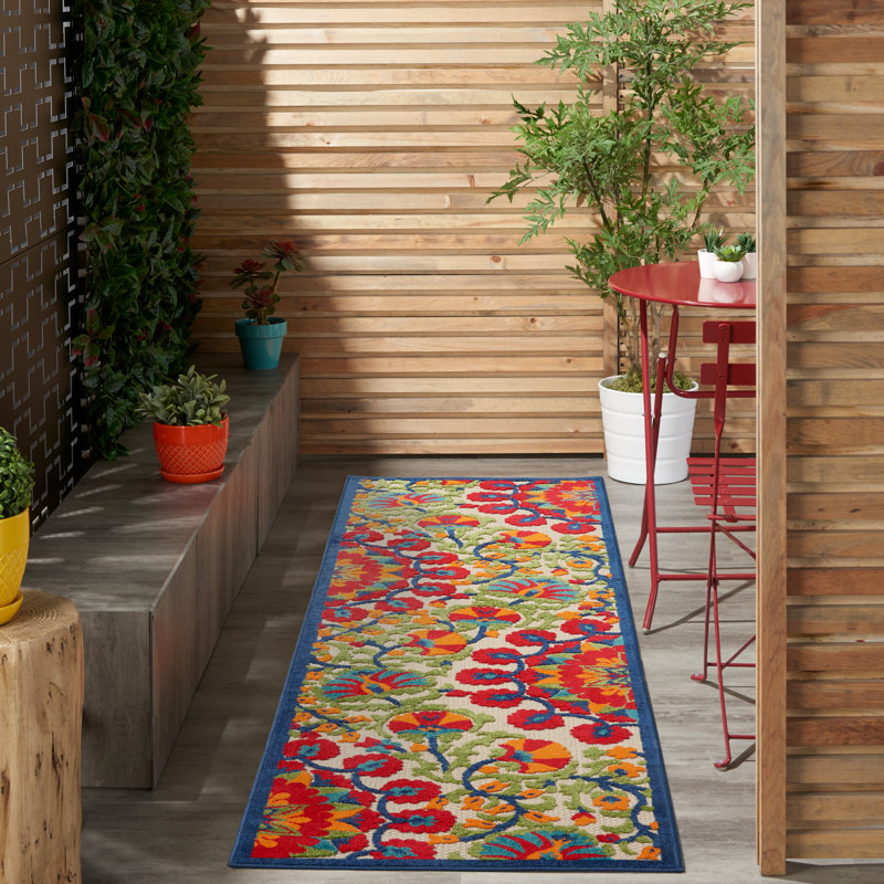 Eaglin Floral Indoor Rug, Runner 2'3" x 10'