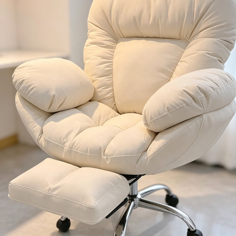 Eliseo, Beige