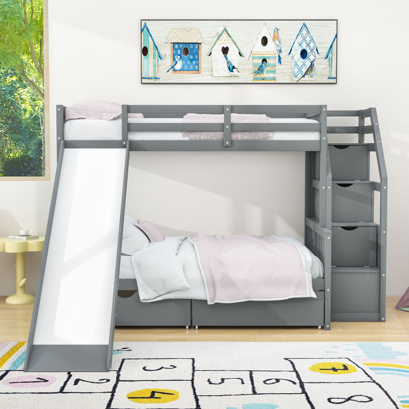 Lit superposé simple au dessus d'un lit double en bois avec escalier de rangement, glissoire et tiroirs, Gris