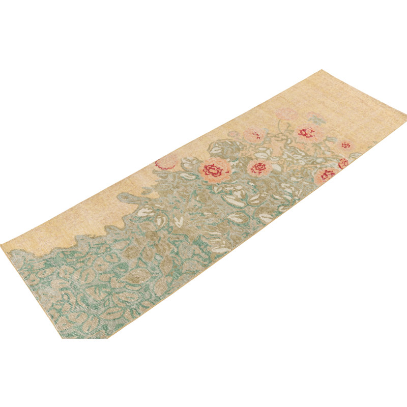Distressed Homage Floral Area Rug, Runner 2'6" x 10'