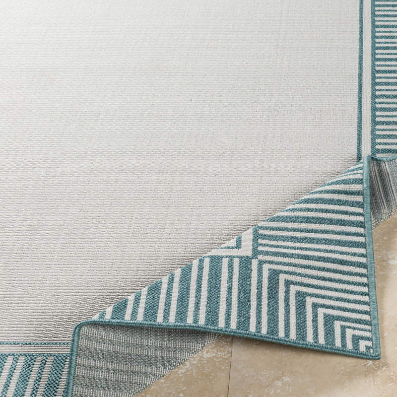 Devries Oriental Indoor / Outdoor Rug, Round 7'3"