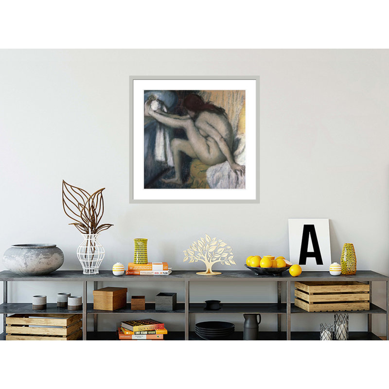 «After the Bath» par Edgar Degas, impression giclée sur cadre, H 33,5 po x l 34,22 po