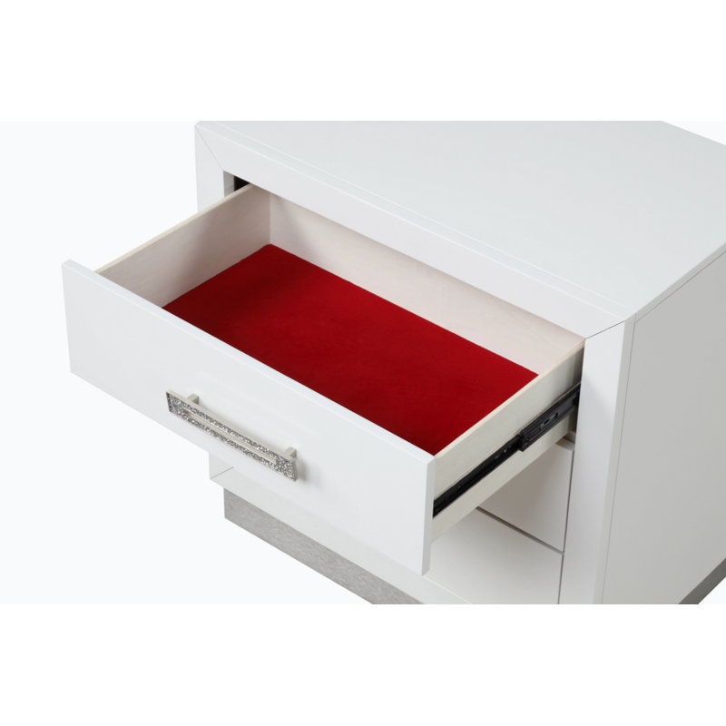 Table de chevet Vannida en blanc laiteux