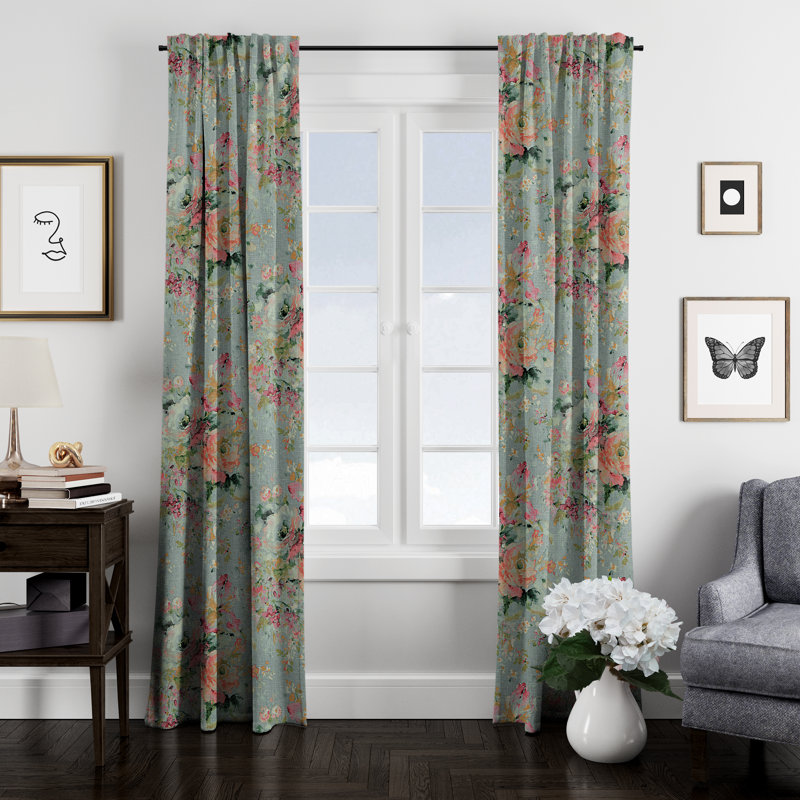 Panneau de rideau simple obscurcissant à motif floral avec passe-tringle Faye, l 50 po x L 108 po