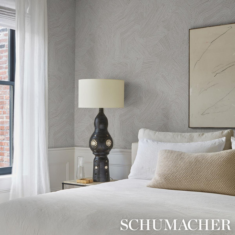 Labyrinth Grand Wallpaper, Soft Silver