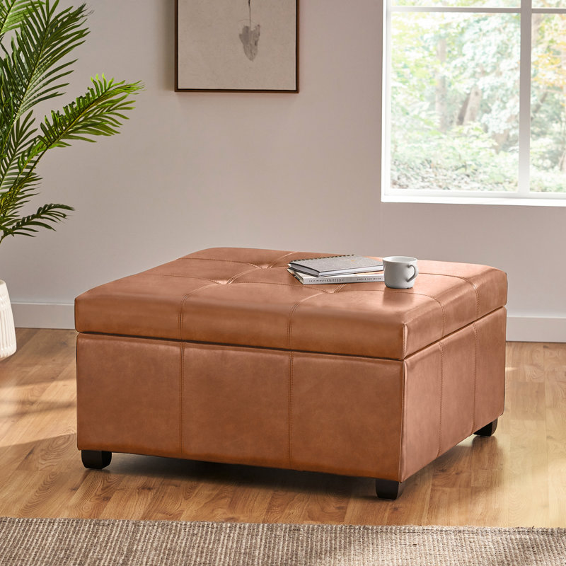 Similicuir brun cognac avec motif gaufré et pieds en bois de bouleau, convient aux repose-pieds de chambre à coucher, 34,47 po de profondeur, avec support élégant, assise polyvalente, largeur