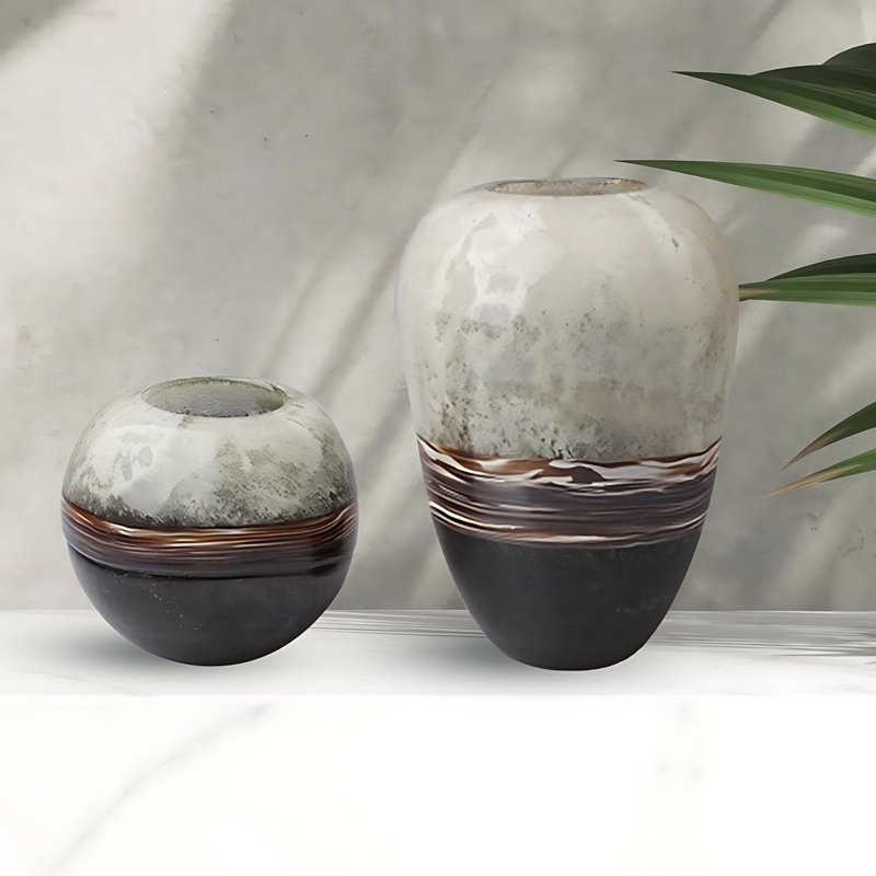 Dunsmuir Handblown Glass Ombre Round Table Vase Set