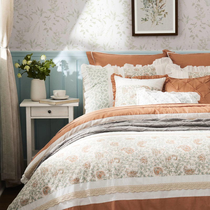 9 Piece Comforter Queen Coral - Cotton Fabric, Design Bedding, 2 Shams, Euro 3 Decorative Pillows, , Wrinkle- Bedding , Paisley Pattern, Flame Fabric