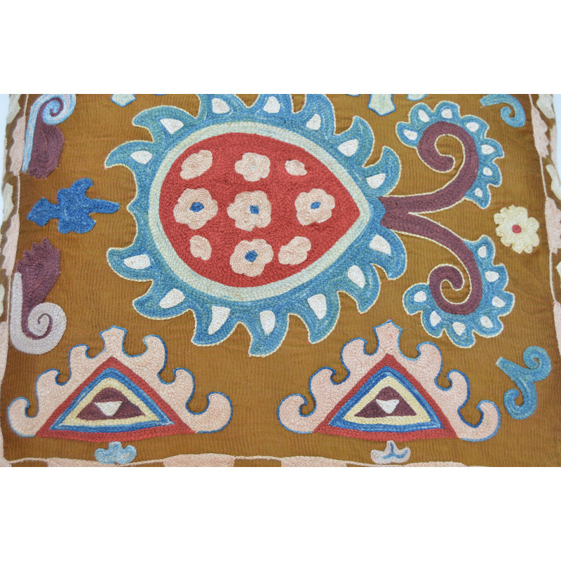 Coussin Boho avec motif complexe