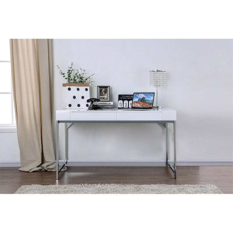 Bureau d'ordinateur moderne et moderne avec connecteurs USB et tiroirs à profil bas, parfait pour les espaces de travail efficaces et élégants
