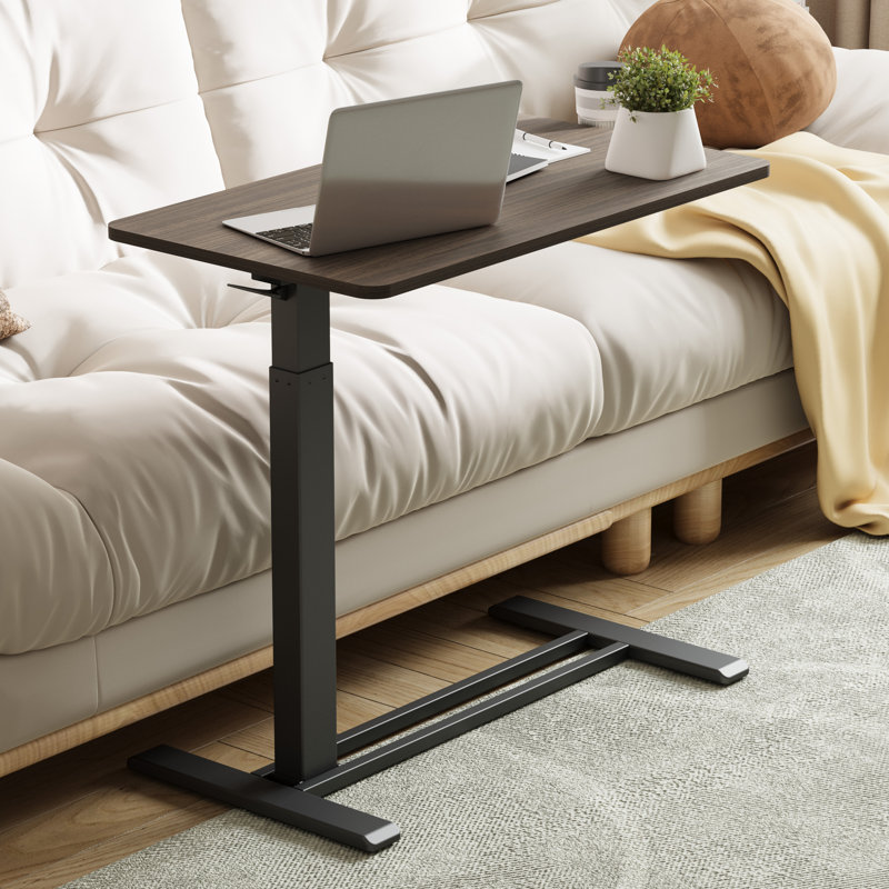 Table de lit réglable et mobile Kristee avec roulettes cachées, H 40,5 po x l 31,5 po x P 17,7 po, Noyer foncé