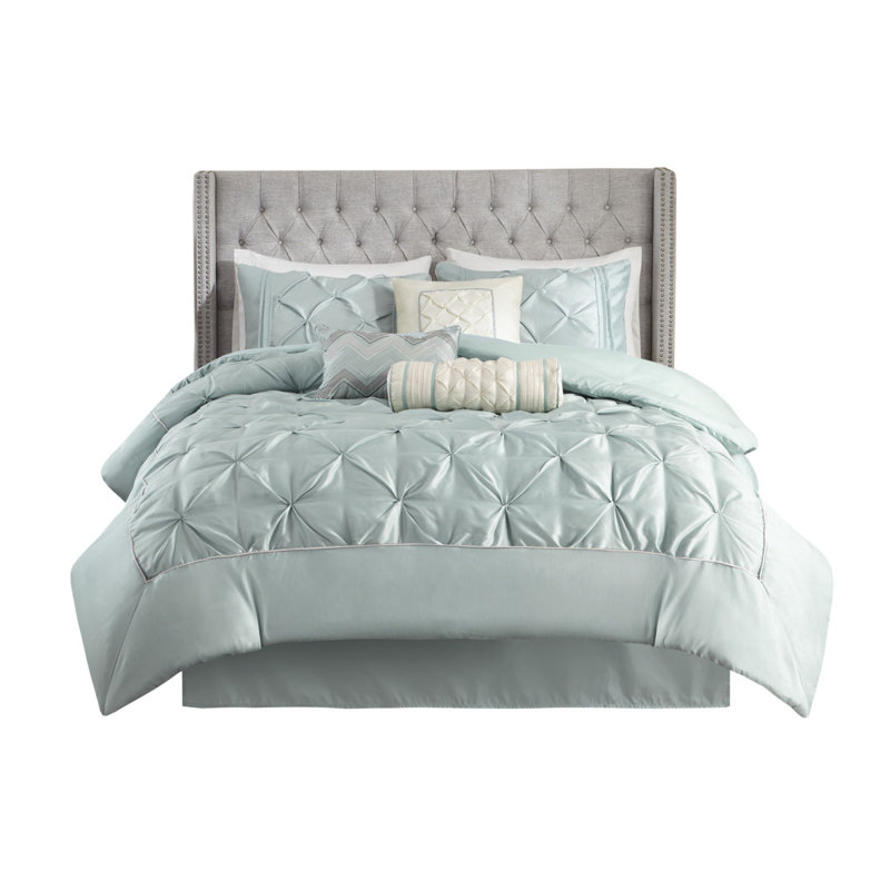 Seafoam King Tufted Comforter Set with Pintuck Embellishments