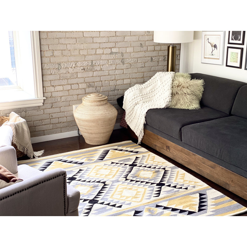 Tapis jaune du sud-ouest, Rectangle 3 pi 4 po x 5 pi 0 po