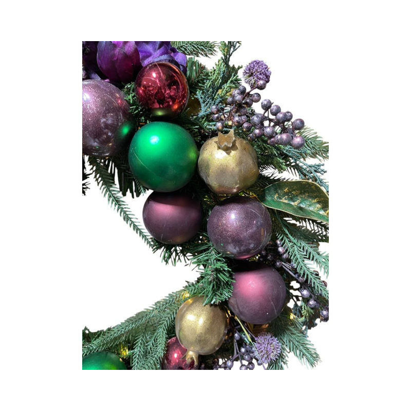 Couronne de Noël décorative 24 po avec lumières à piles