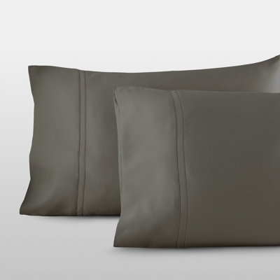 Yalda Pillowcase Set