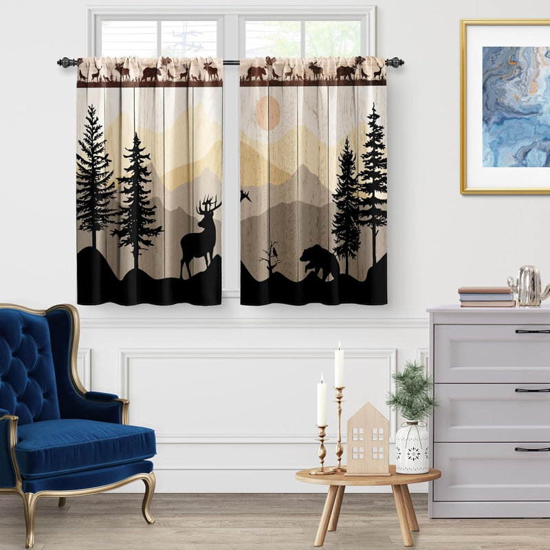 Rideau de cuisine à motif cerf, montagne, arbre, bois et soleil, avec œillets pour tringle. Ensemble de 2 panneaux.
