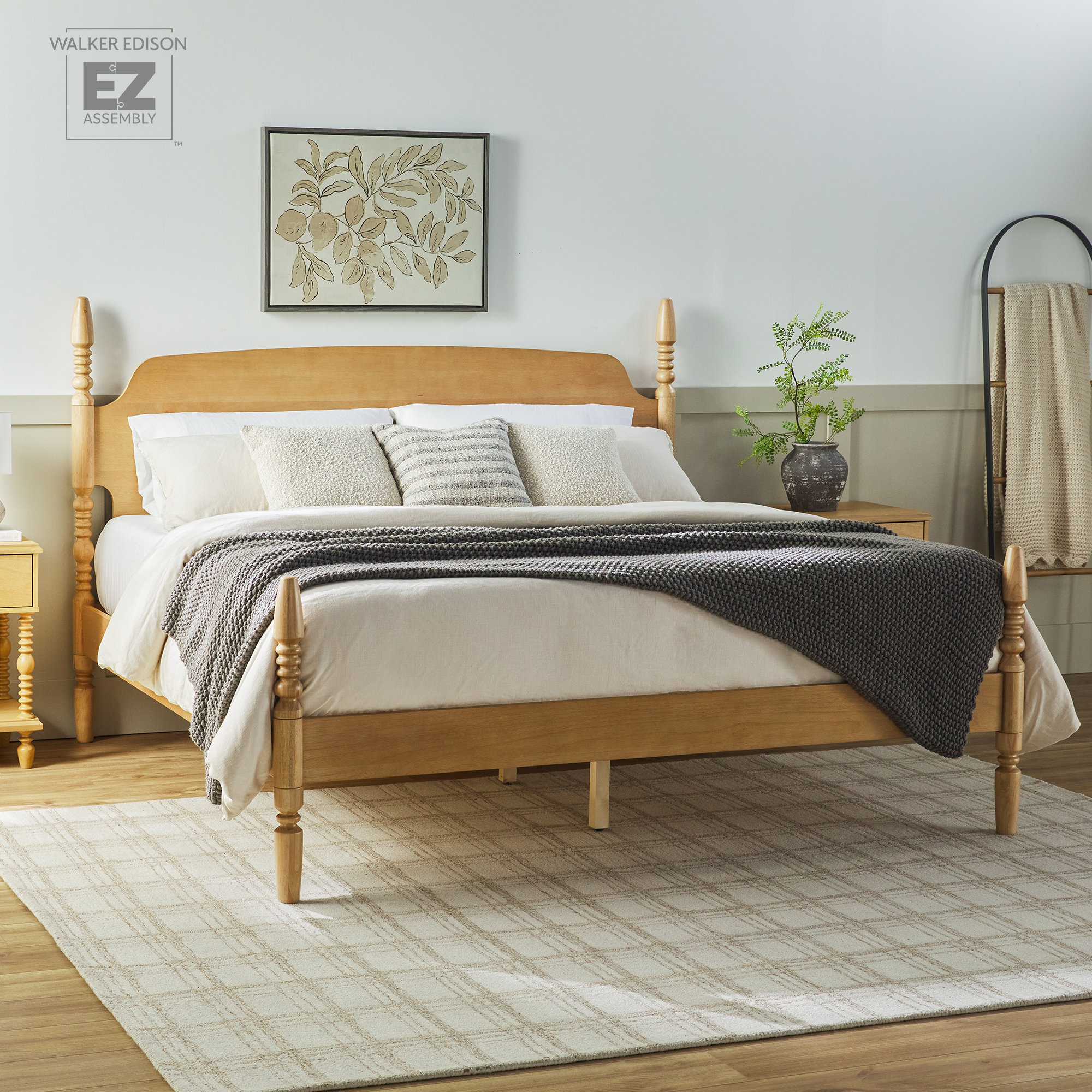 Vivienne Traditional Easy Assembly Solid Wood Turned Spindle Bed