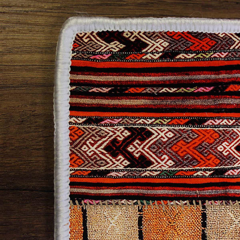 Rectangle Lupe Patchwork Machine Woven 5'3" x 7'7" Area Rug in Red/Orange