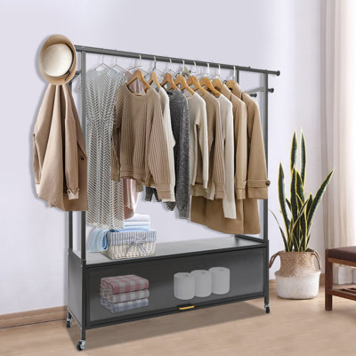 Porte-vêtements, porte-vêtements autoportant