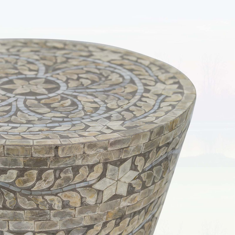 Tabouret de jardin effilé D14x19 Capiz, table d'appoint décorative avec incrustation élégante et design fonctionnel pour l'intérieur