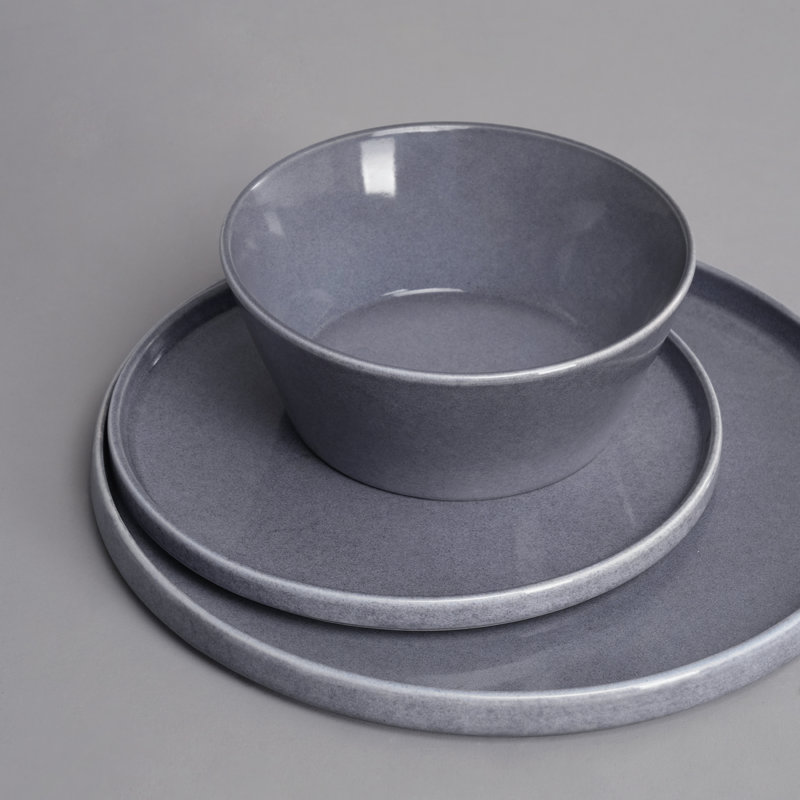 24-Piece Stoneware Dinnerware Sets (Set of 8), Misty Blue