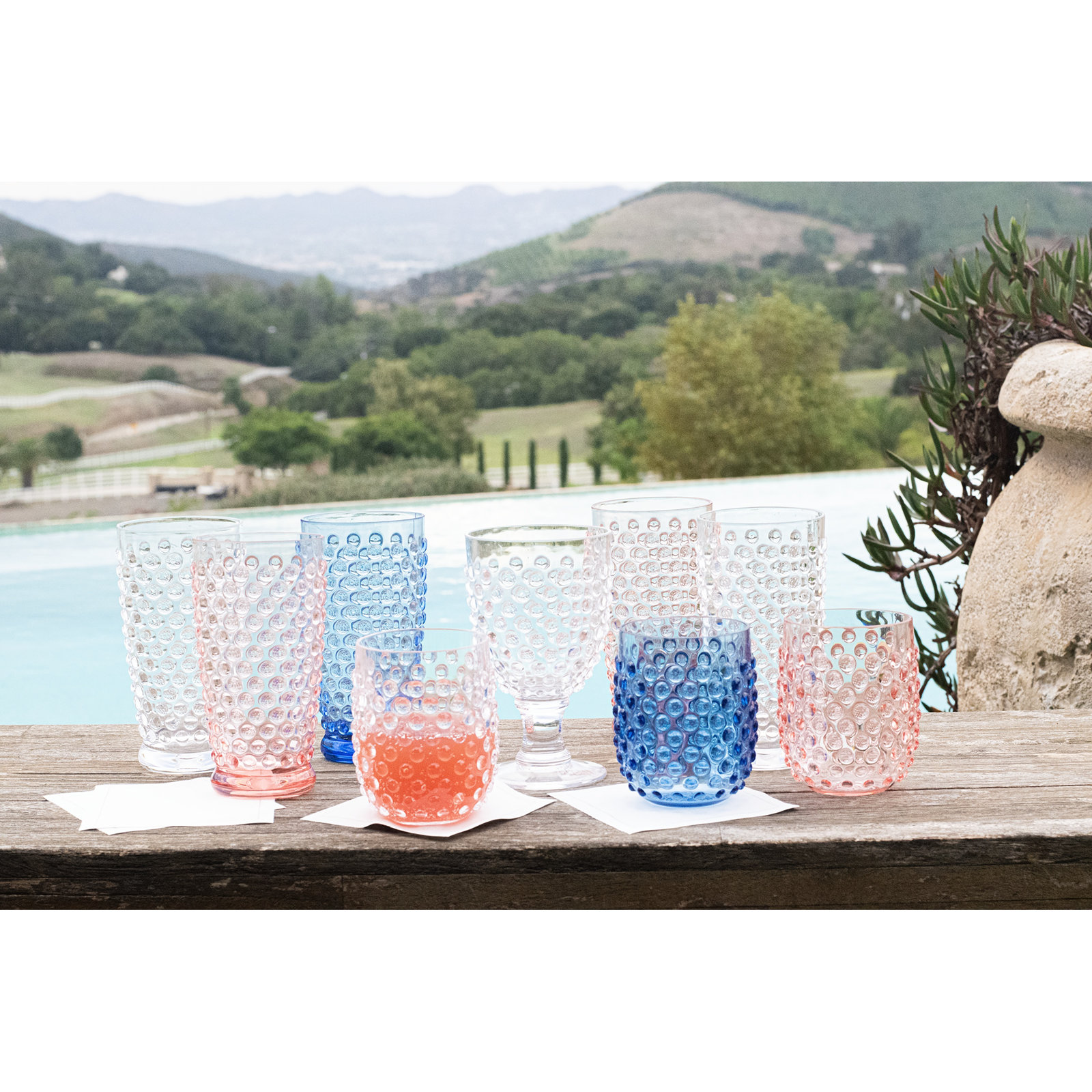 Hobnail Acrylic Stemless Wine Glass, Blue
