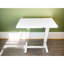 Table de chevet blanche avec roulettes, réglable en hauteur et polyvalente pour différentes fonctions
