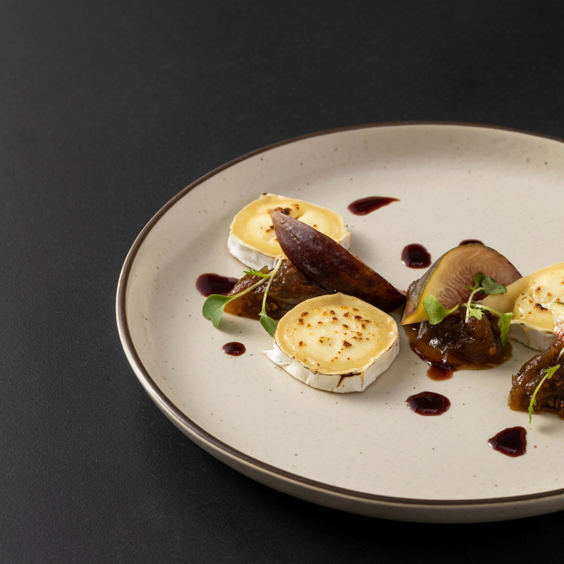 Monterosa Stoneware Salad/Dessert Plate, Cream Cocoa