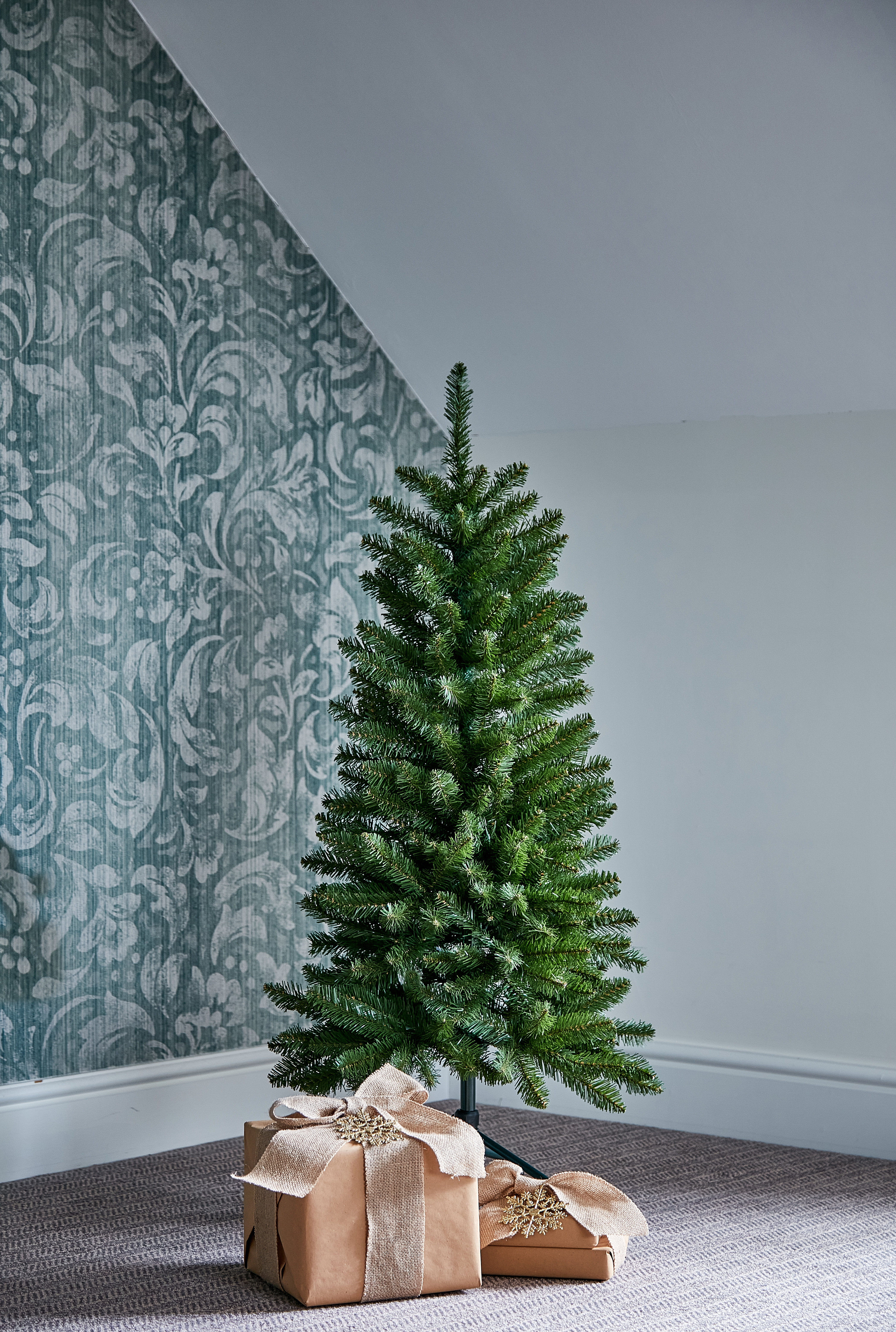 Kingswood fir pencil on sale christmas tree