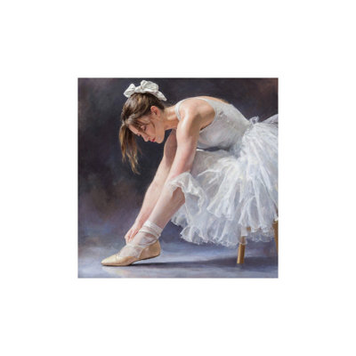 Ballerine attachant une chaussure de pointe, art mural sans cadre, 16 x 16