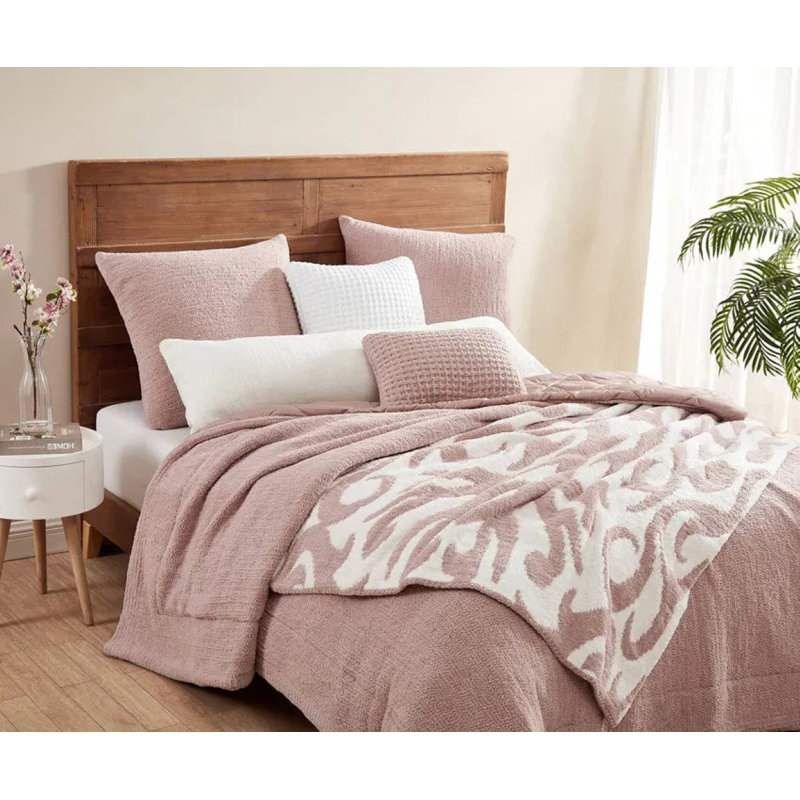 Snug Memory Foam Extra Plush Pillow, Off White