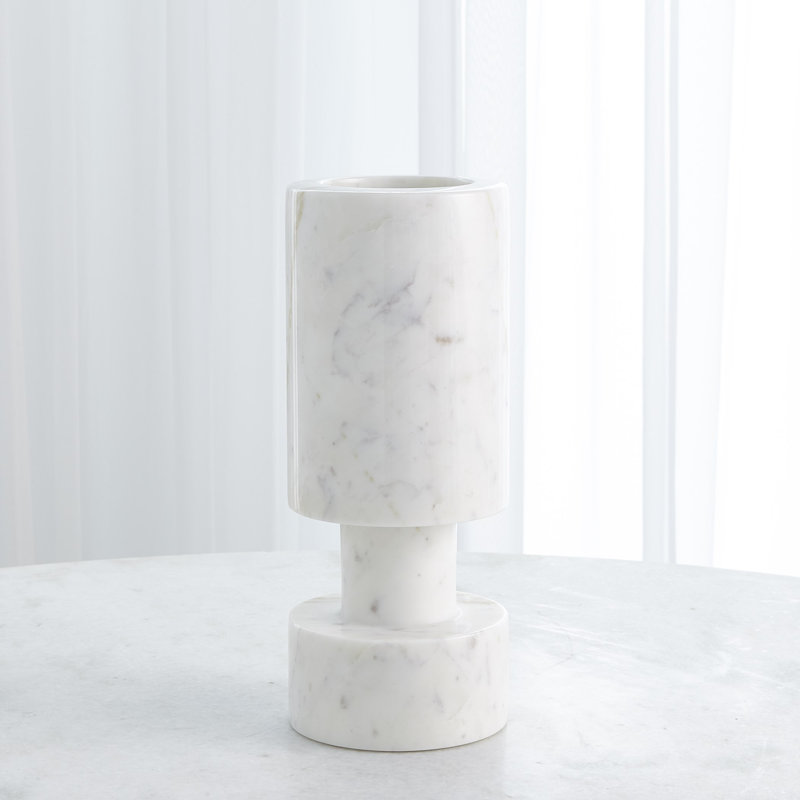 Luc Vase, White