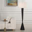 Lampe sur pied fuselée noire Philomen