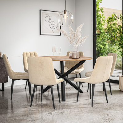 Darcus 6 - Person Dining Set