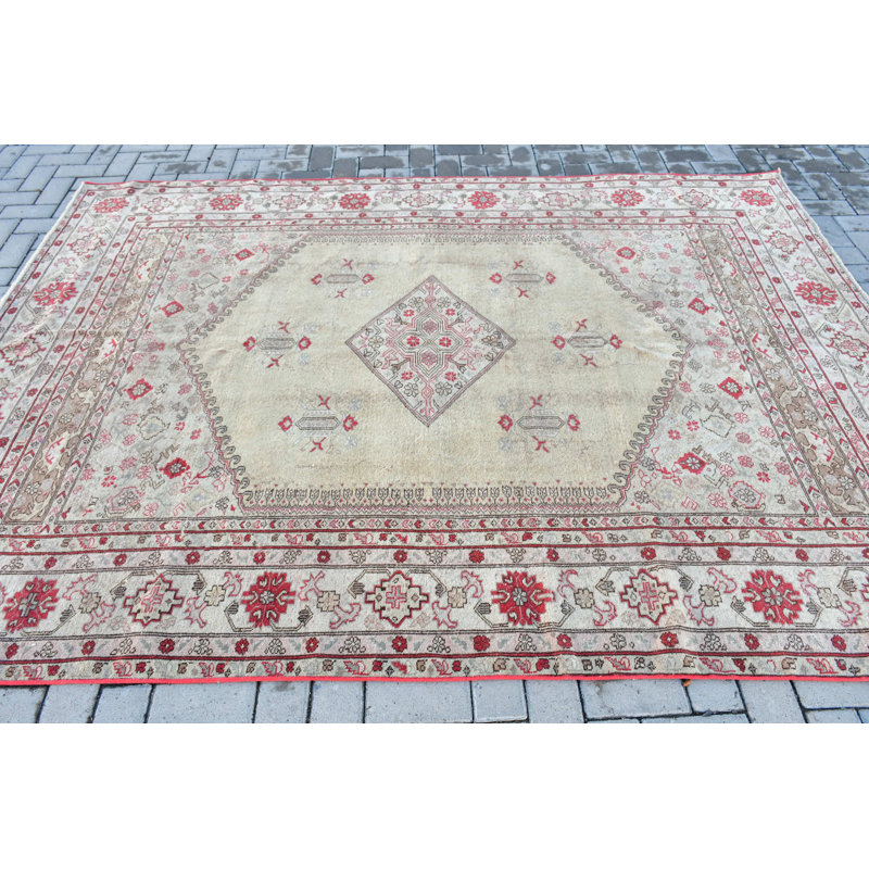 Tapis traditionnel turc traditionnel au motif multicolore magnifiquement tissé, parfait pour rehausser l'esthétique de tout salon ou chambre à coucher