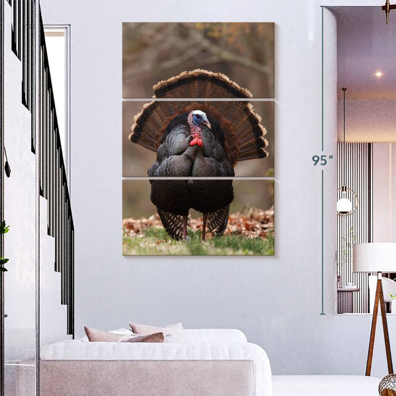 Brampt Strutting Tom Turkey, 74" H x 48" W