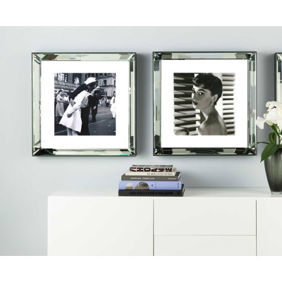 Audrey Hepburn - Single Picture Frame Print