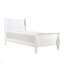 Lit double inspiré, finition blanche pour meubles de chambre à coucher traditionnels-131199579-154431416