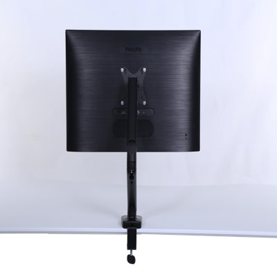 ApexDesk Multi-Screen Desktop Mount
