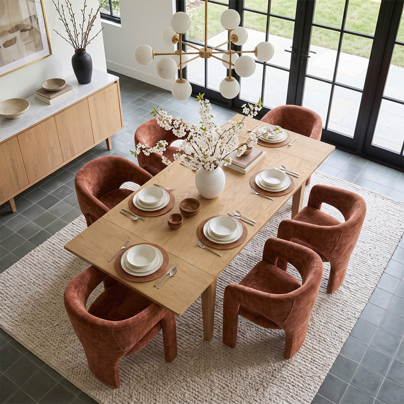 Ensemble de table et de chaises de salle à manger extensibles en placage de bois pour 6 personnes avec fauteuils en chenille