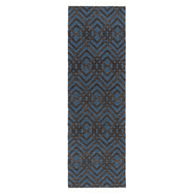 Tapis crème / bleu foncé en laine tissé à plat à la main à motif géométrique Varley, Tapis de couloir 2 pi 6 po x 8 pi