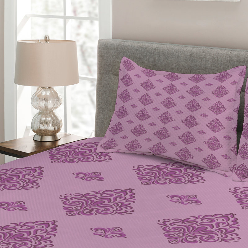 Traditional Polyester Damask Coverlet, King Bedspread + 2 Shams