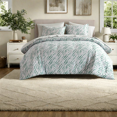 Striped and Abstract Comforter Set