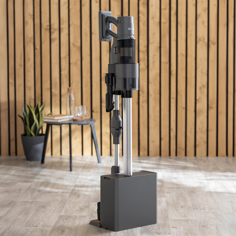 Electrolux Cordless Bagless Stick Vacuum