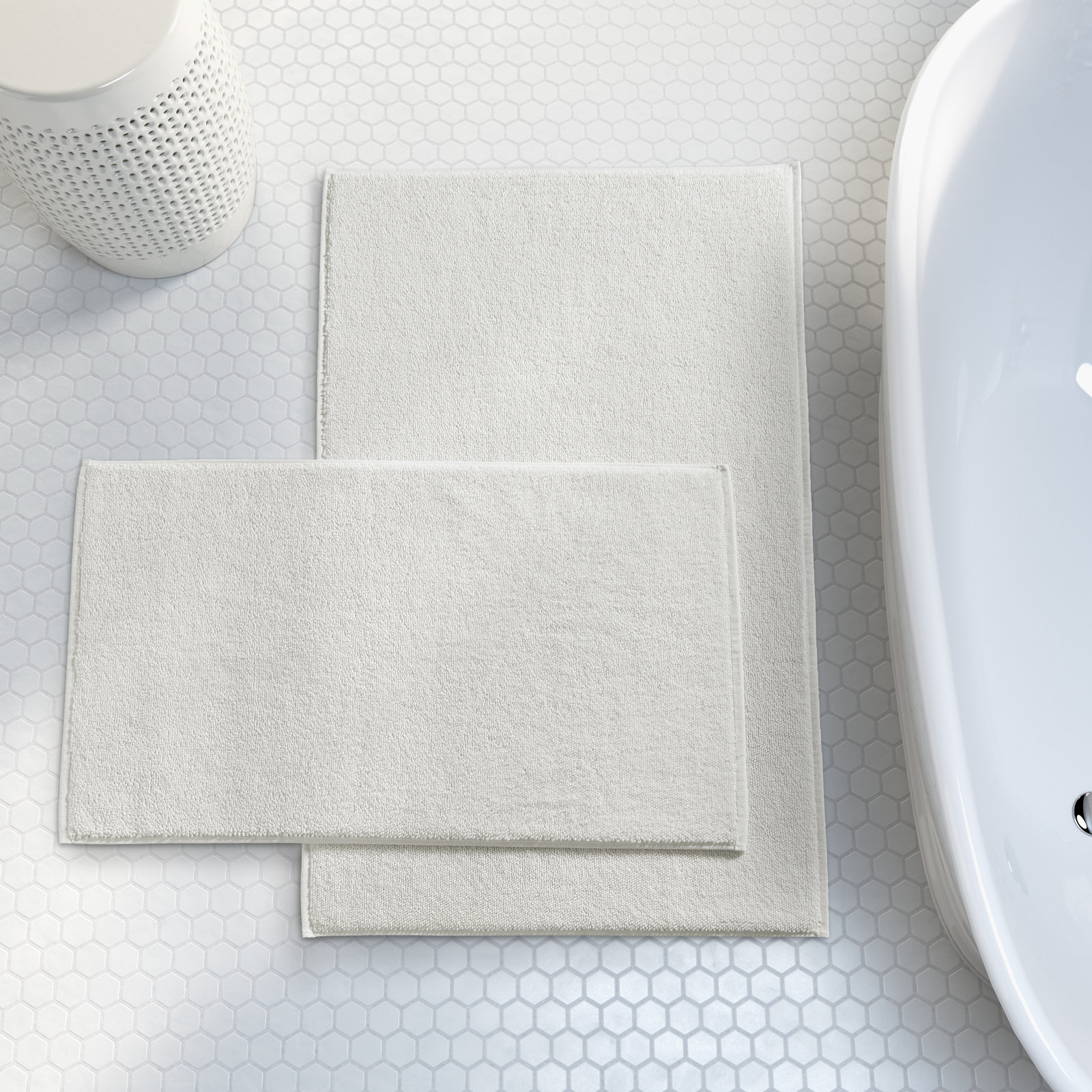 Linden - Bath Mat Bath Mat, Paper White, 24" W x 40" L